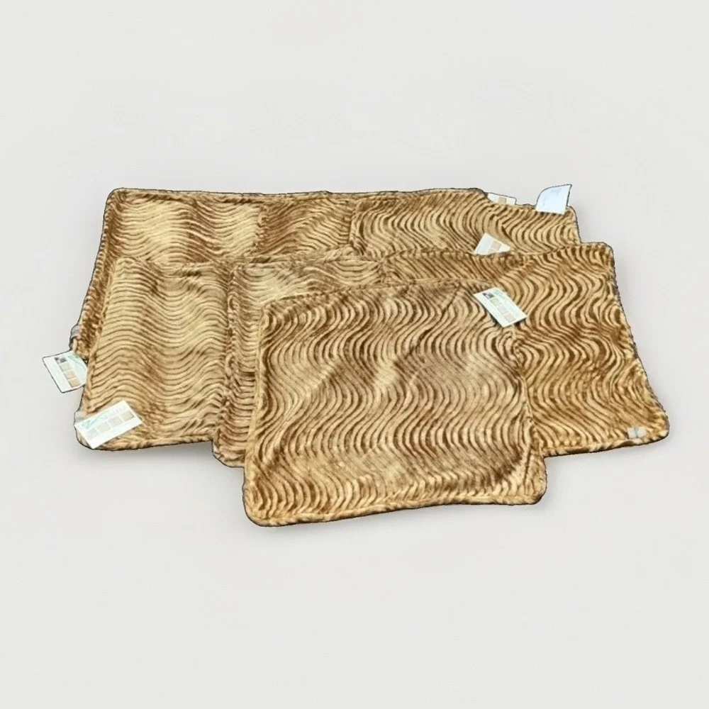 Lot of 7 Dreamweaver Wave Pattern Pillow Cases Camel Textured 18x18 Covers NWT